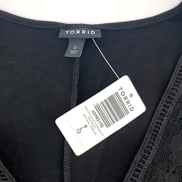 New Torrid Black Textured Jersey V-Neck Lace Up Banded Dolman Top Sz 12 0 - Picture 5 of 6